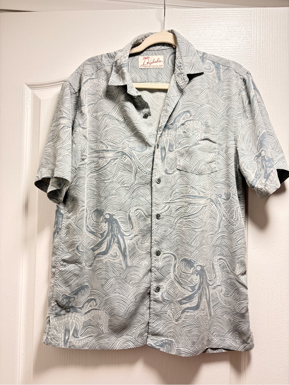 Kahala Y2K Octopus Hawaiian Shirt Small Coastal Beach Surf Small